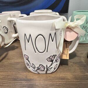 Rae Dunn "Mom"  Mug